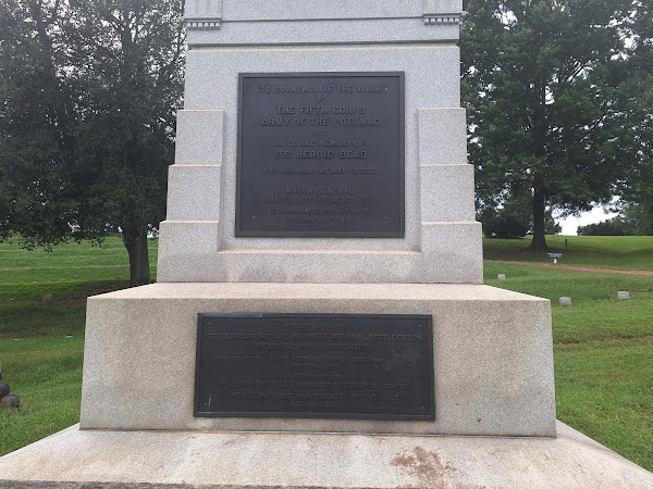 Fredericksburg National Cemetery grounds