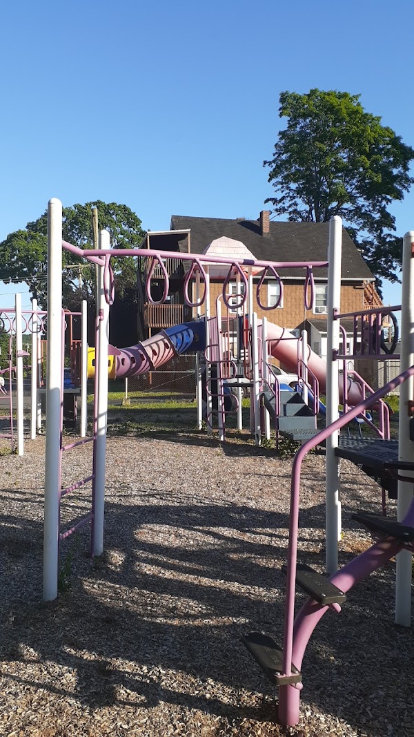 French Memorial Park grounds