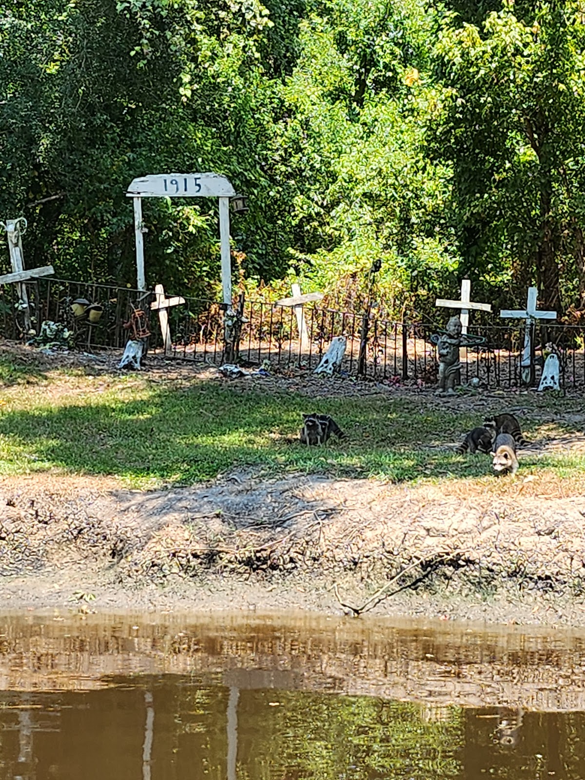 Frenier Cemetery headstone and grounds