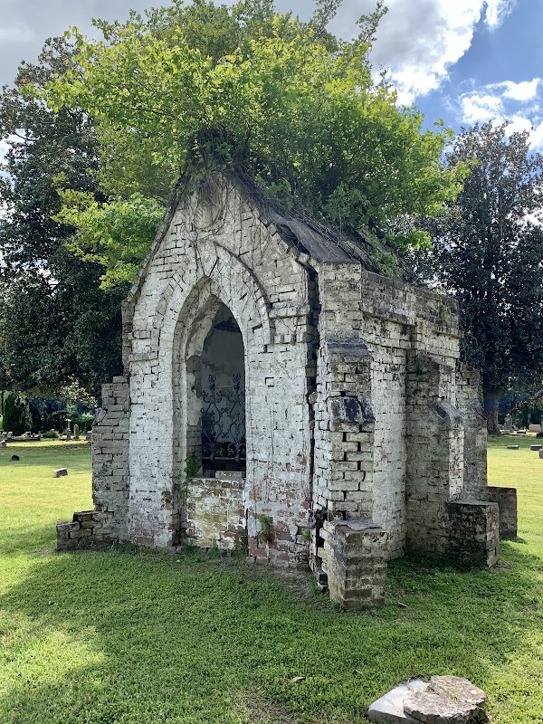 Friendship Cemetery grounds