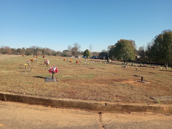 Gaston Memorial Park grounds