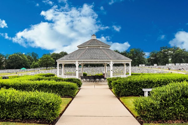 Gate of Heaven Cemetery & Mausoleum grounds