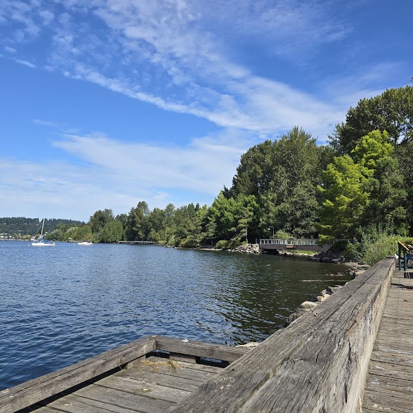 Gene Coulon Memorial Beach Park grounds