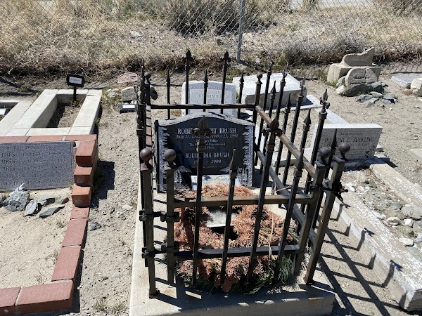 Genoa Cemetery grounds