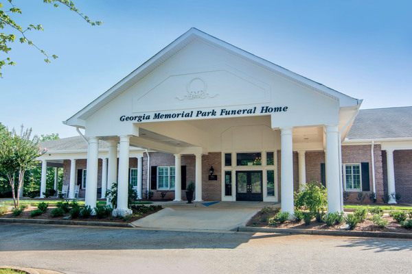 Georgia Memorial Park Funeral Home & Cemetery Winkenhofer Chapel grounds
