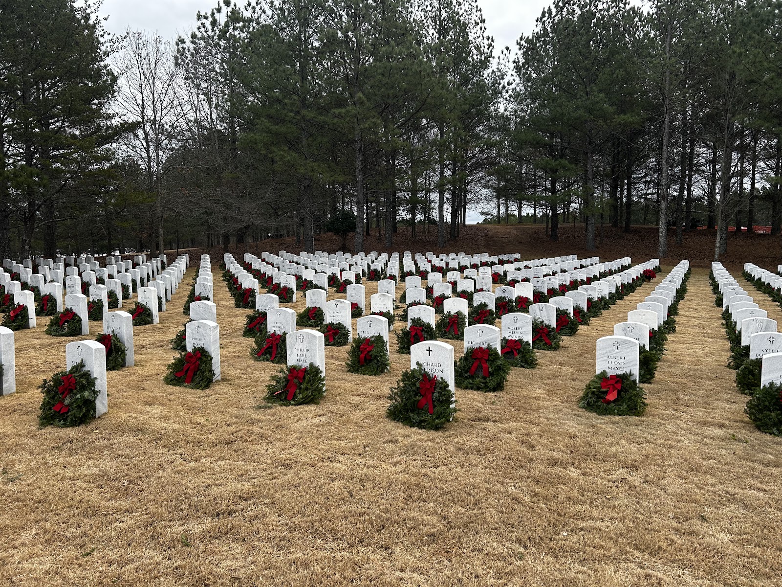 Georgia National Cemetery cemetery grounds and headstones