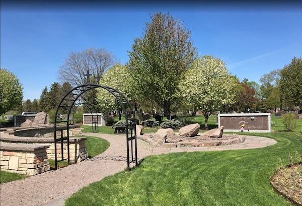 Gethsemane Cemetery grounds