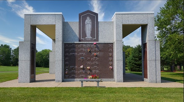 Gethsemane Cemetery grounds