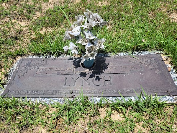 Gethsemane North Cemetery grounds