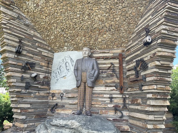 Gilgal Sculpture Garden grounds