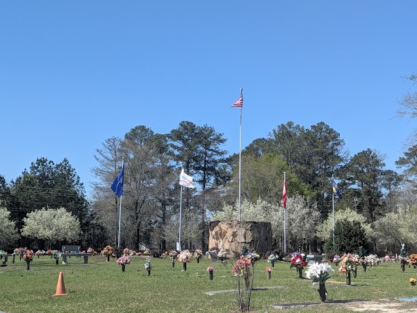 Glen Haven Memorial Gardens grounds