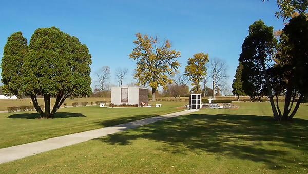 Glen Haven Memorial Gardens grounds