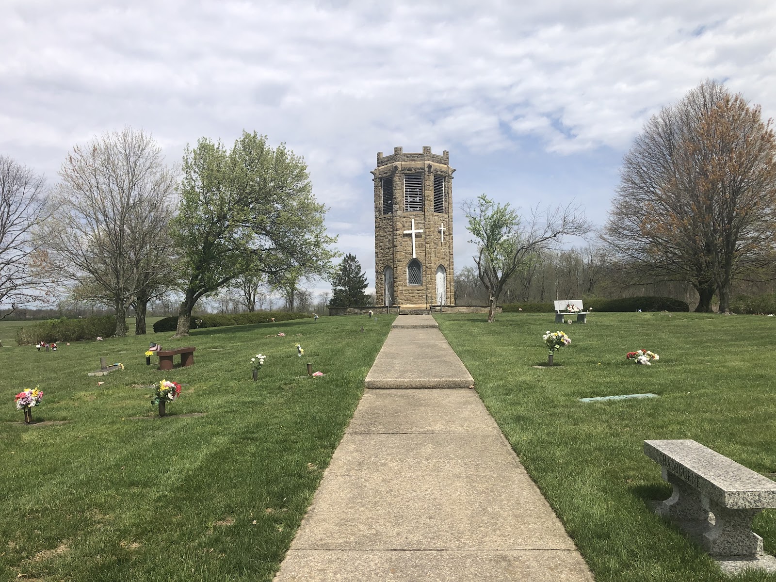 Glen Haven Memorial Gardens cemetery grounds and headstones