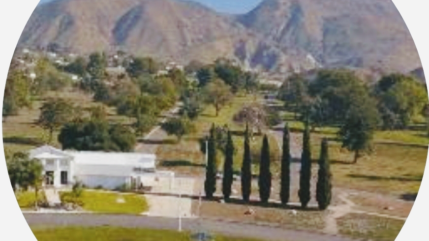 Glen Haven & Sholom Memorial Park cemetery grounds and headstones
