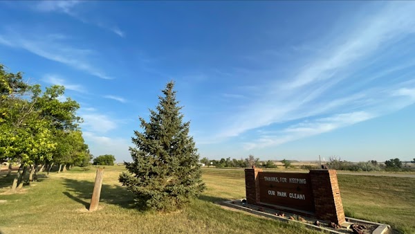 Glen Ullin Memorial Park and Campground grounds