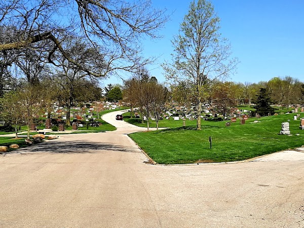 Glendale Cemetery grounds