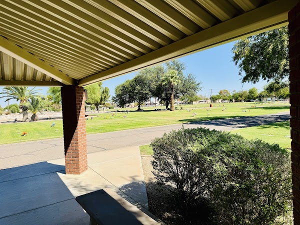 Glendale Memorial Park Cemetery grounds