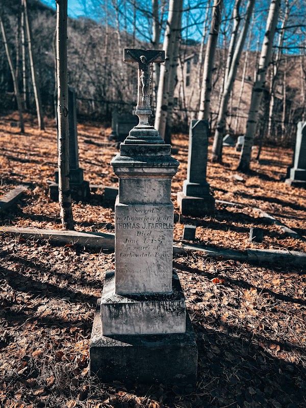 Glenwood Cemetery grounds