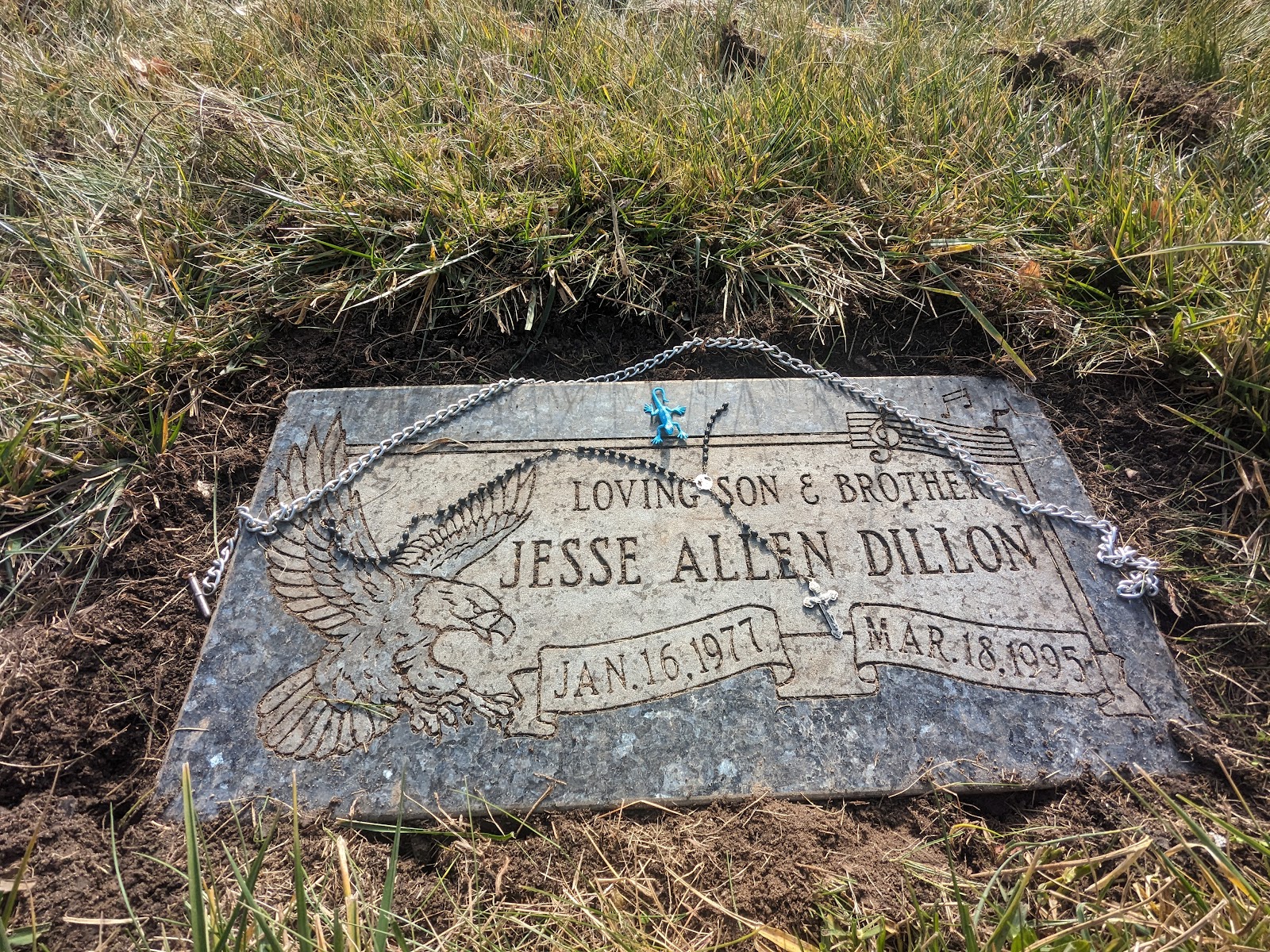 Glenwood Cemetery cemetery grounds and headstones