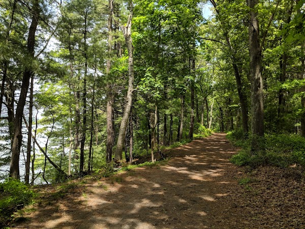 Goddard Memorial State Park grounds