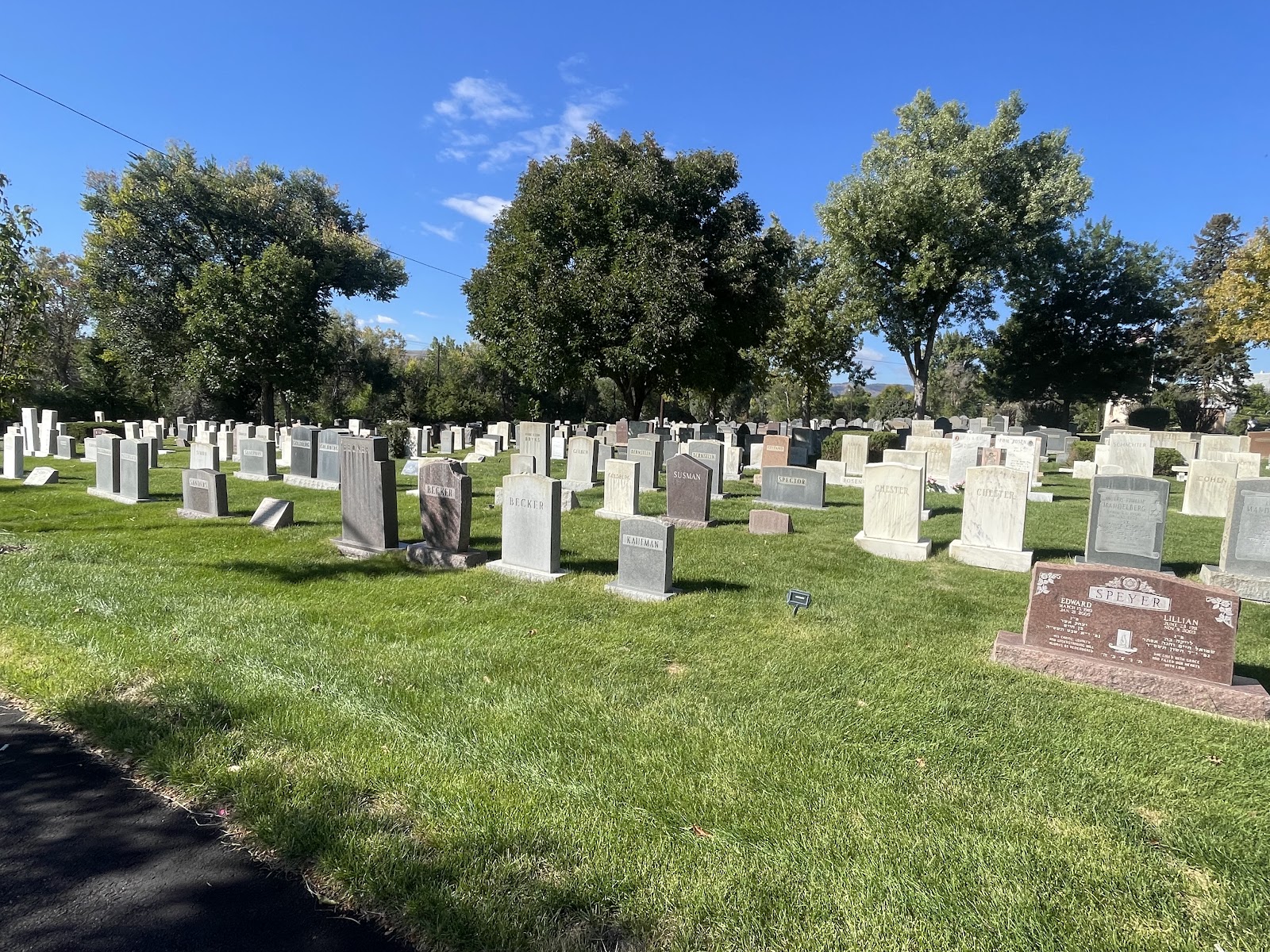 Golden Hill Cemetery