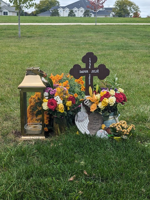 Good Hope Cemetery grounds