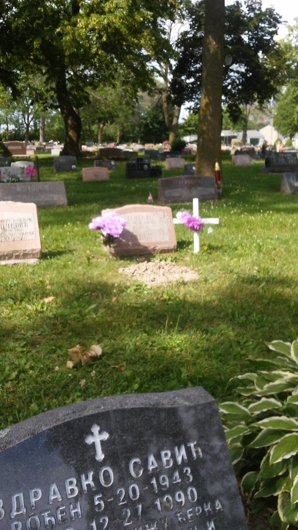 Good Hope Cemetery grounds