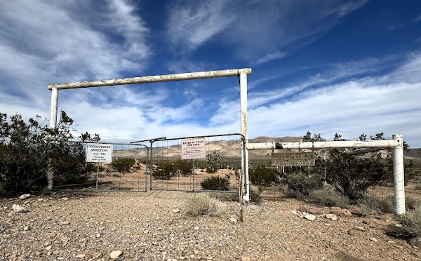 Goodsprings Cemetery grounds