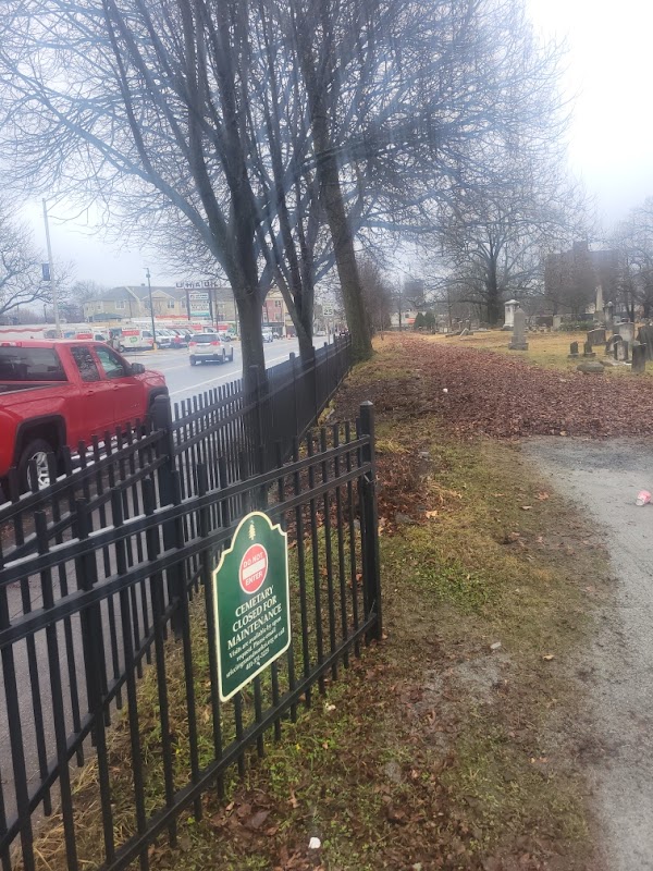 Grace Church Cemetery grounds