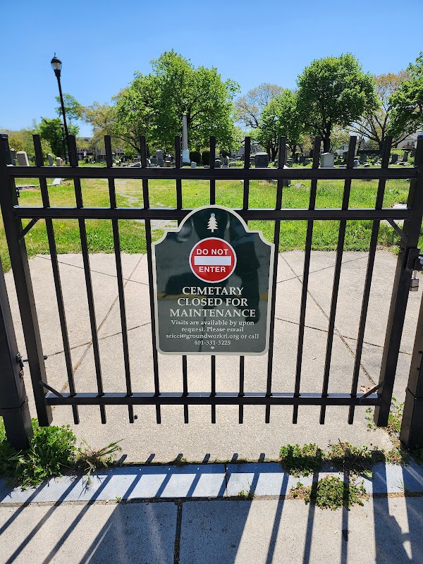 Grace Church Cemetery grounds