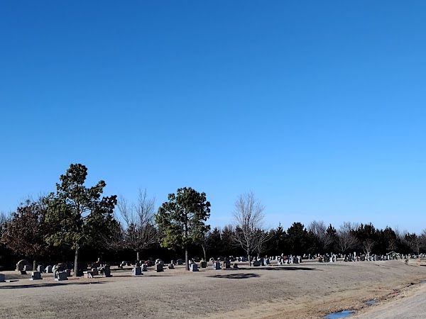Gracelawn Cemetery grounds