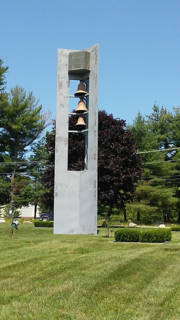 Gracelawn Memorial Park grounds