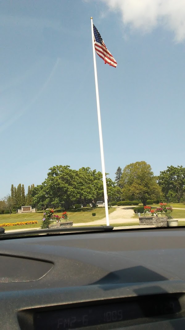 Gracelawn Memorial Park grounds