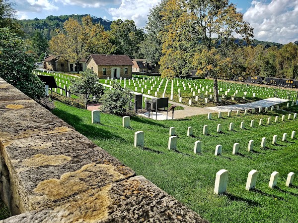 Grafton National Cemetery grounds