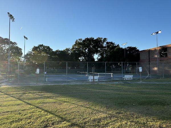 Graham Brown Memorial Park grounds