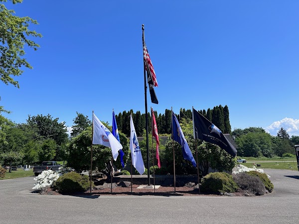 Grand Army of the Republic Cemetery grounds