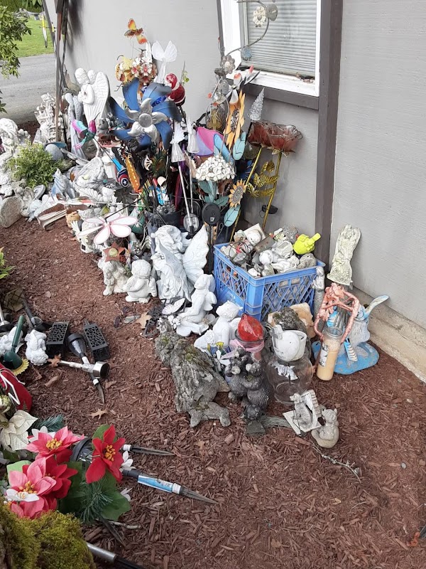 Grand Army of the Republic Cemetery grounds
