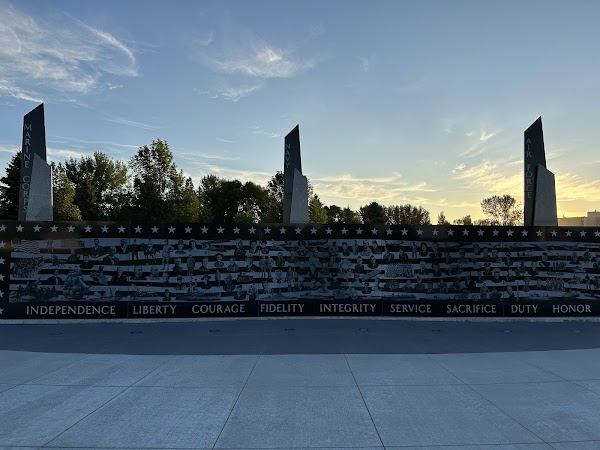 Grand Forks Veterans Memorial Park grounds