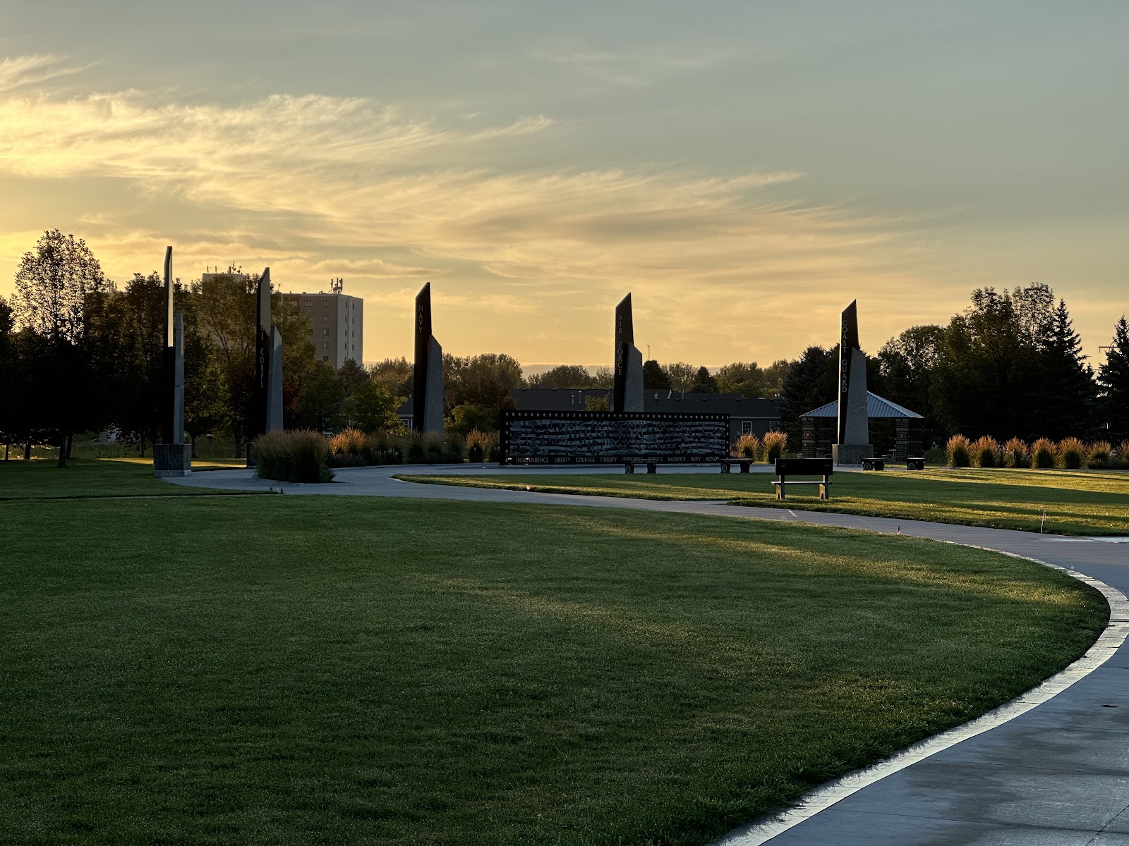 Grand Forks Veterans Memorial Park cemetery grounds and headstones