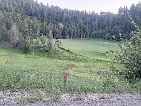 Grandview Cemetery grounds