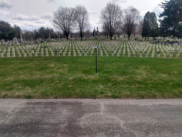 Grandview Cemetery grounds