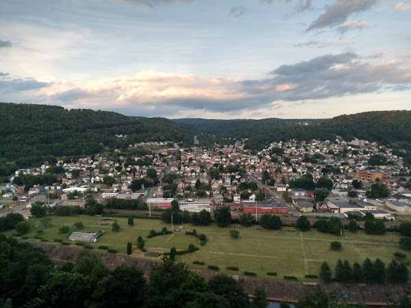 Grandview Cemetery grounds