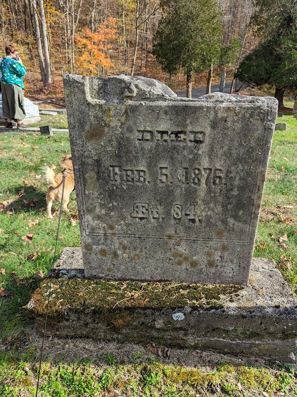 Great Hill Cemetery grounds