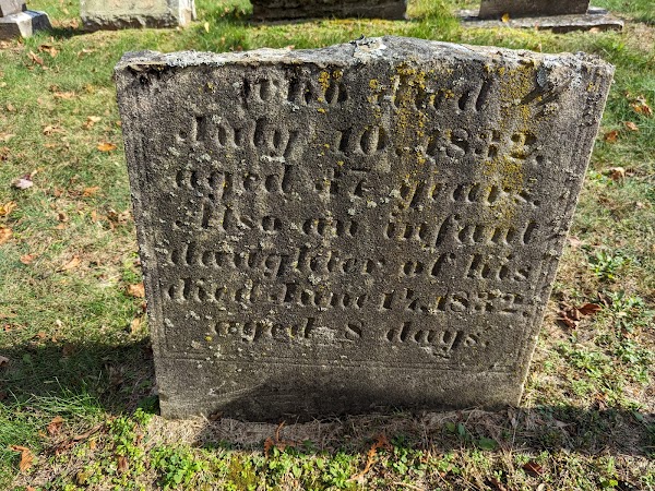 Great Hill Cemetery grounds
