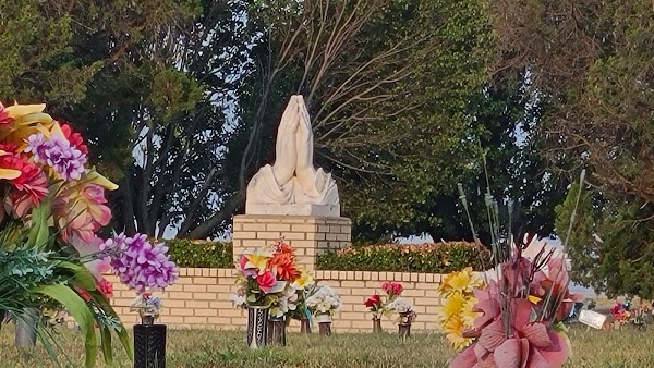 Green Acres Memorial Gardens grounds