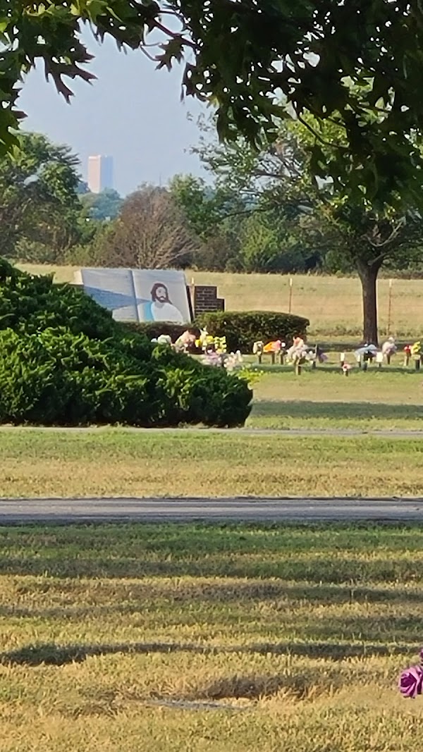 Green Acres Memorial Gardens grounds