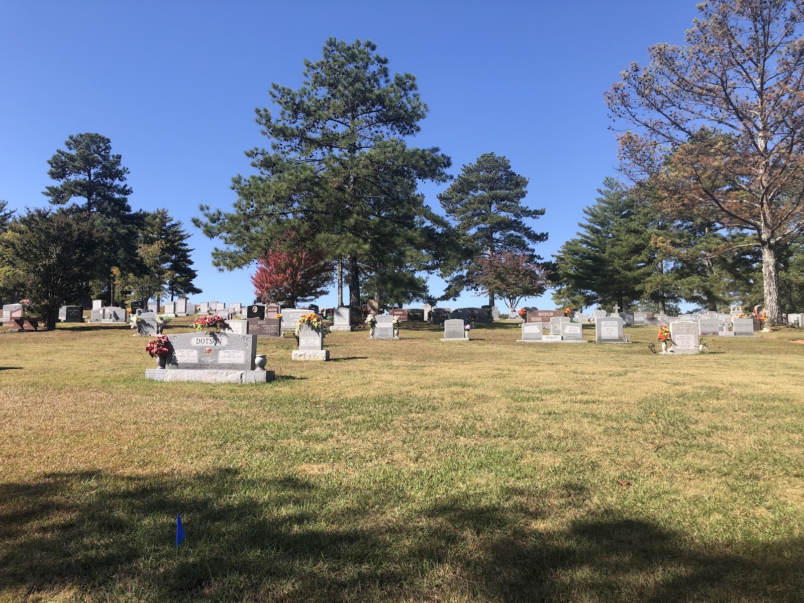 Green Lawn Cemetery & Mausoleum cemetery grounds and headstones