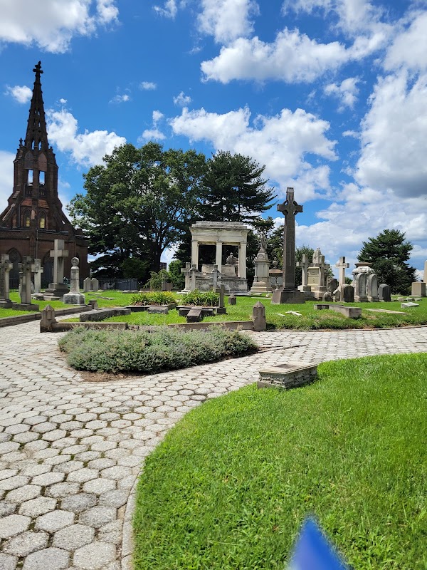 Green Mount Cemetery grounds