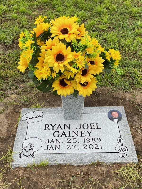 Greenhaven Memorial Gardens grounds