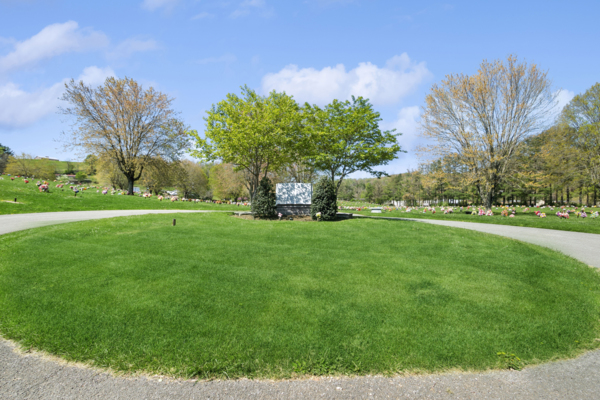 Greenhills Memory Gardens grounds